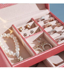 Oem - Cutie eleganta pentru bijuterii, ceasuri sau accesorii, 20 de compartimente, oglinda si inchidere cu cheie culoare roz ...