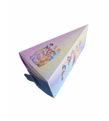 Cutie in forma de felie tort din carton de 160 gr model Disney Princess 12 x 7 x 5 cm