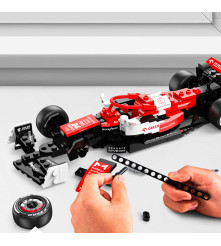 Masina de Formula 1, Alfa Romeo C42, 1:24 din blocuri, 340 piese