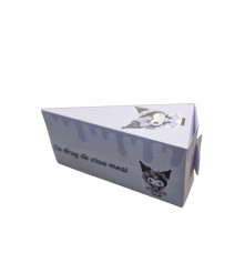 Cutie in forma de felie tort din carton de 160 gr model Kuromi 12 x 7 x 5 cm
