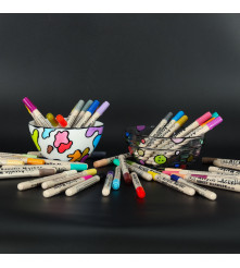 Set of 48 waterproof acrylic markers for painting on fabrics and other surfaces, multi-colored