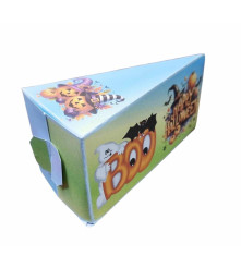 Cutie personalizata in forma de felie tort din carton de 250 gr cu Tema Halloween 12 x 7 x 5 cm