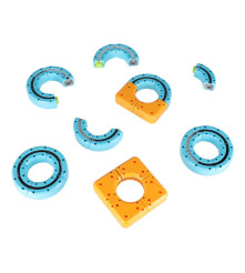 Set de Constructie Magnetic Circuit Masinute 127 Piese cu Vehicule Reincarcabile